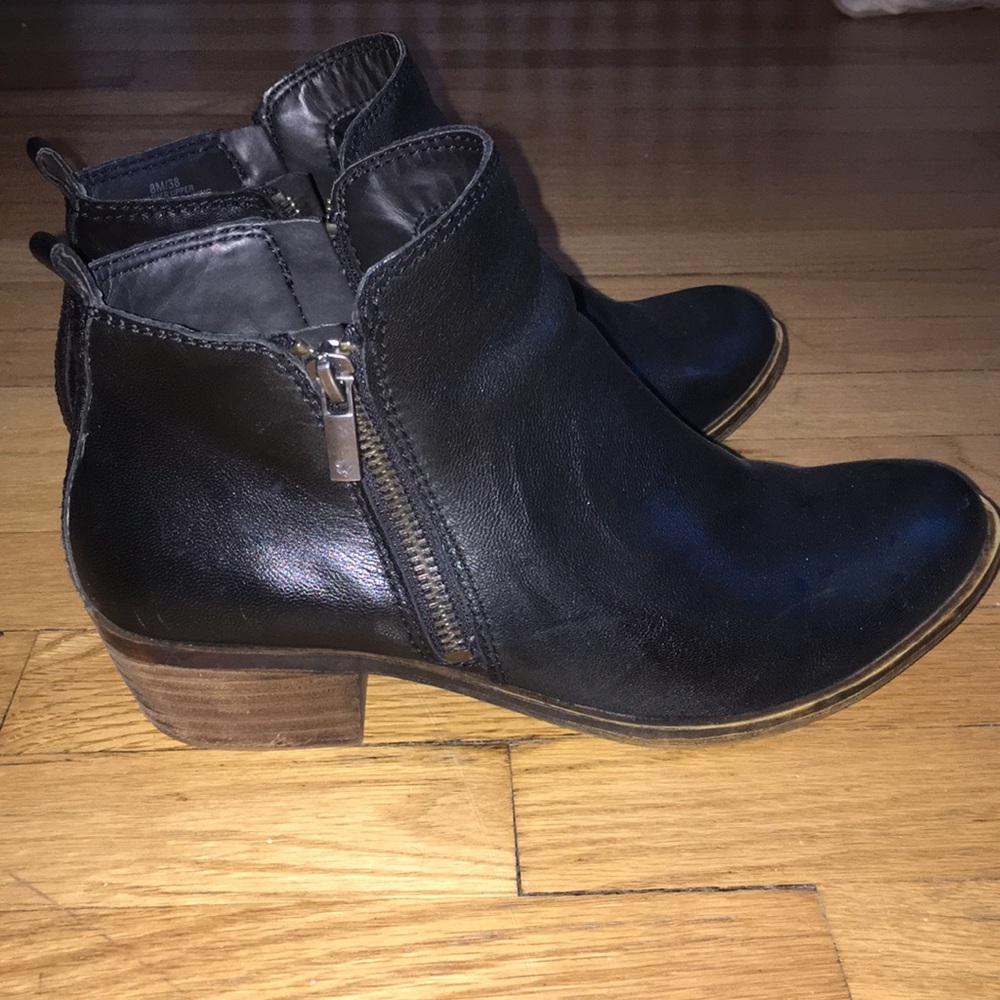 Lucky Brand leather booties size 8
